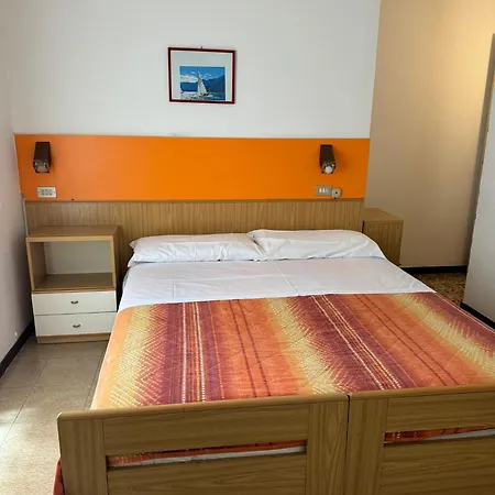 Garni Capinera Hotell