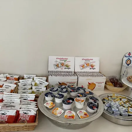 Ξενοδοχείο Garni Capinera Γκάρντα