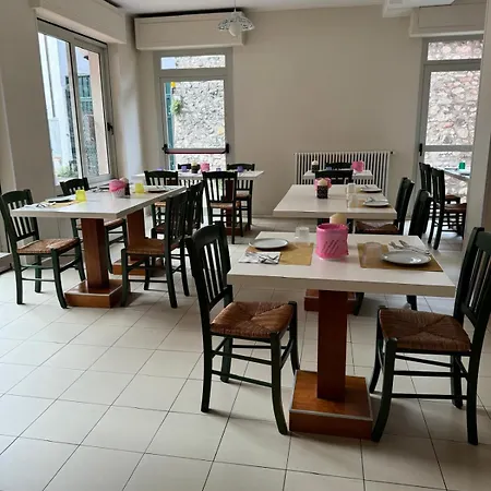 Hotel Garni Capinera 2*