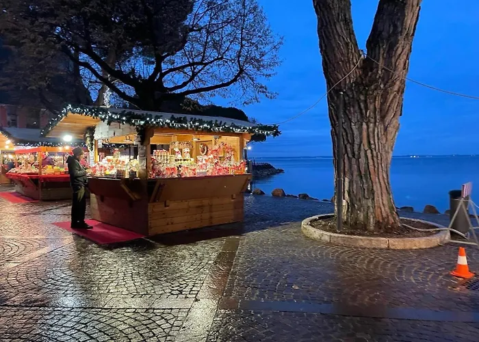 伽勒尼卡佩涅尔拉酒店 2*